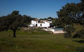Casa Cortijo en Dehesa Sierra León